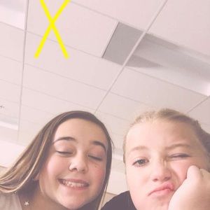 Meet your Posher, Ava